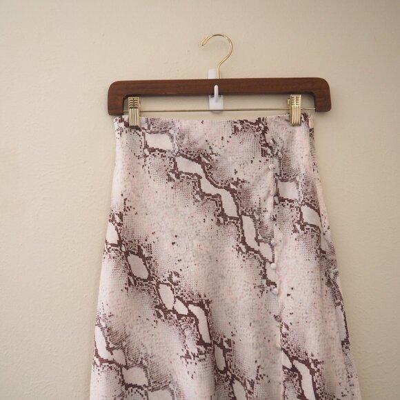 ! LBD by Design Satin Snake Reptile Print Side Slit Midi Skirt sz S - Picture 5 of 6